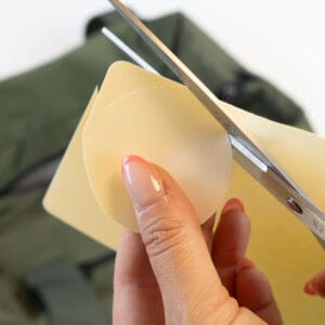 Korjauspaikat nopeaan ja helppoon paikkaamiseen - Itseliimautuva