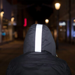 Itseliimautuva heijastinnauha