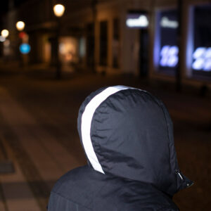 Itseliimautuva heijastinnauha