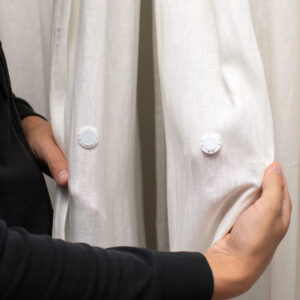 Kiinni ommeltavat magneettinapit