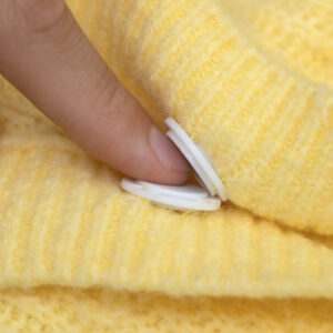 Kiinni ommeltavat magneettinapit