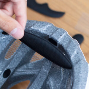 Pehmustesarja kypärään