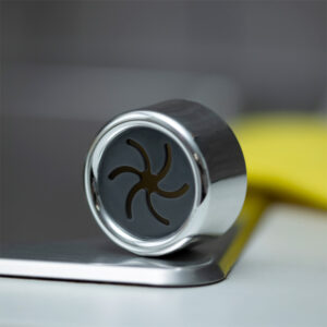 Tiskirätin pidike – Itsekiinnittyvä