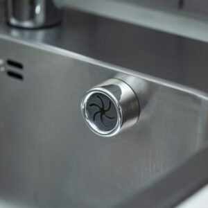 Tiskirätin pidike – Itsekiinnittyvä