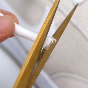 Kutistesukat kengännauhoille