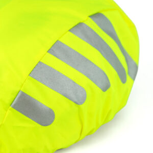 Heijastimellinen kypäränsuojus