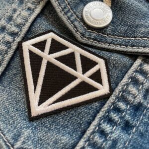 Alternative view of Musta timantti - Kangasmerkki